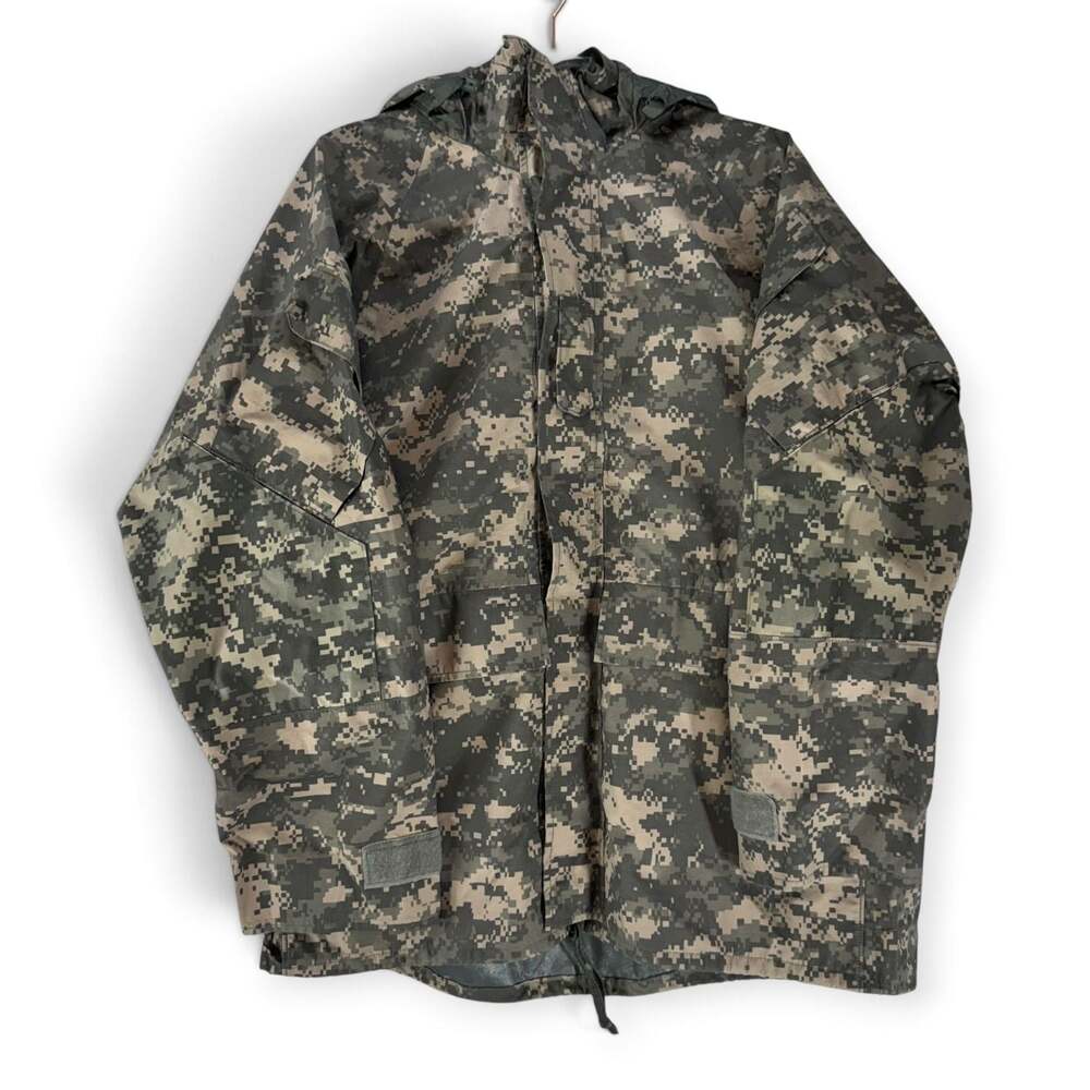Tennier Industries US Army ECWCS Cold Weather Parka UCP Digital Camo Medium Regu